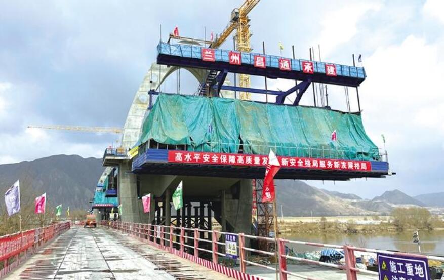 什川黃河大橋預(yù)計(jì)年底通車